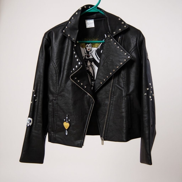 DISNEY Stylish Black Faux Leather Jacket for Women Size Small - Picture 4 of 9